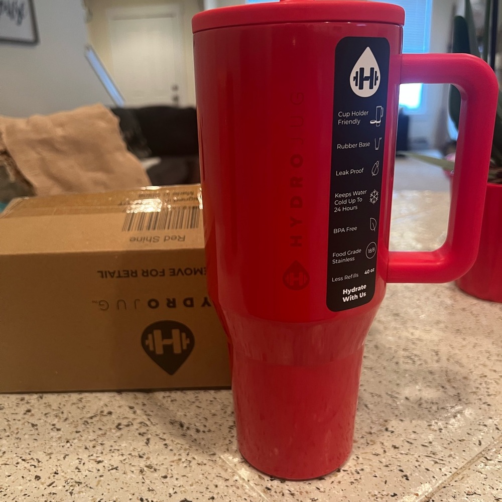 HydroJug Red shine 40oz traveler
